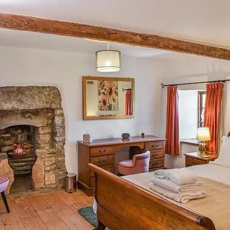 Holiday home East *